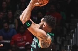 九游-塔图姆在TES比赛中大胜，爆冷引发热议！的简单介绍