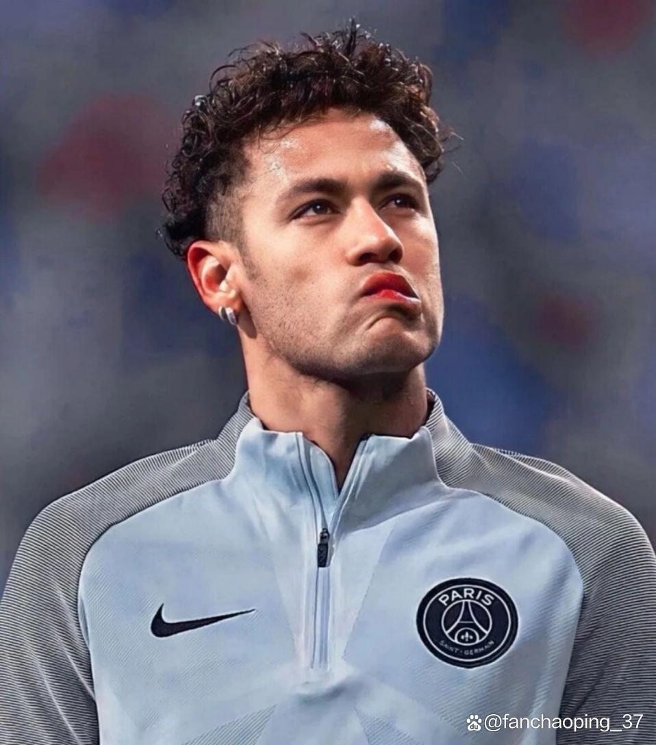  内马尔复出两场又伤退 